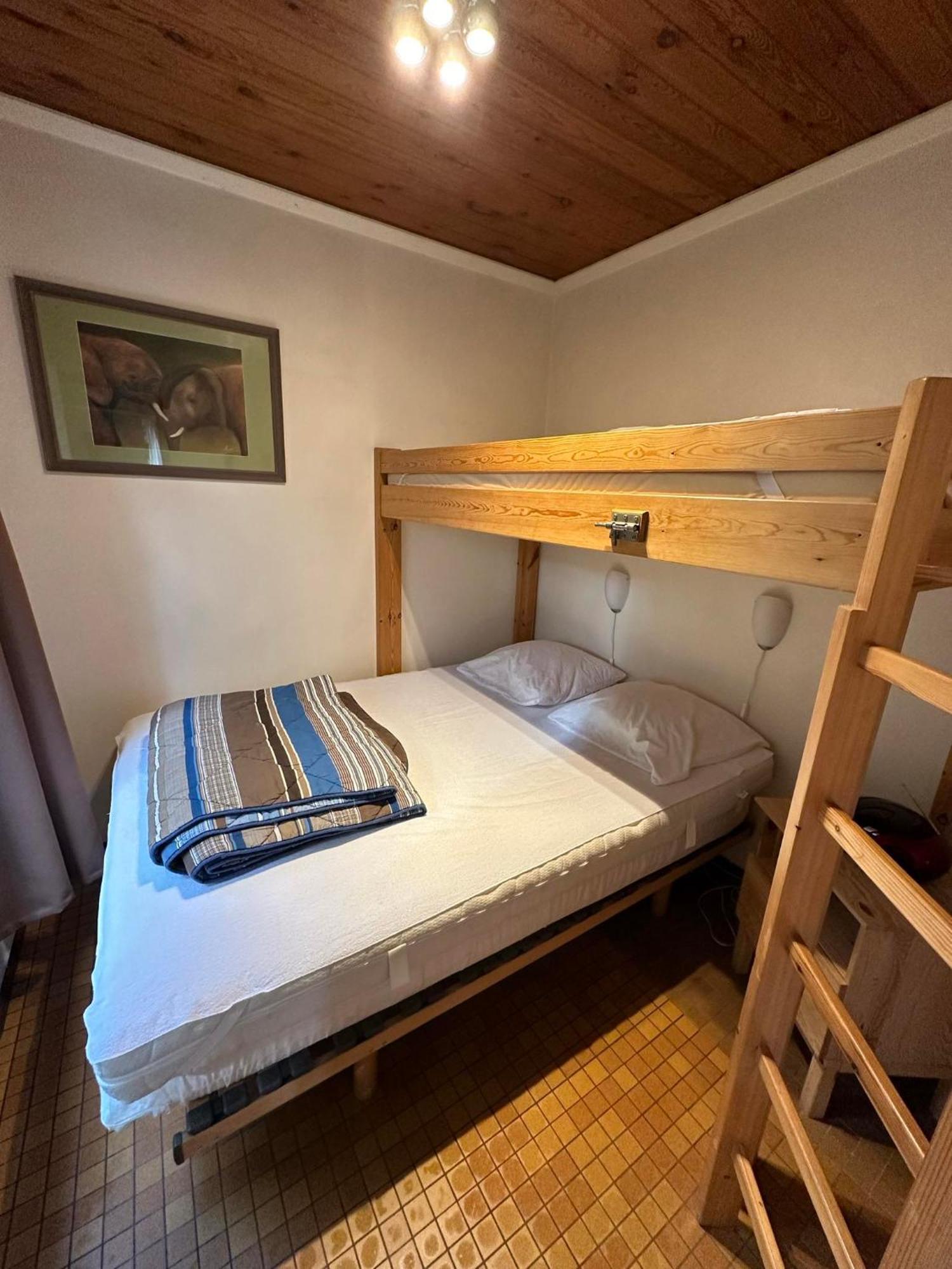 Au Bois Charmant Waulsort Exteriér fotografie